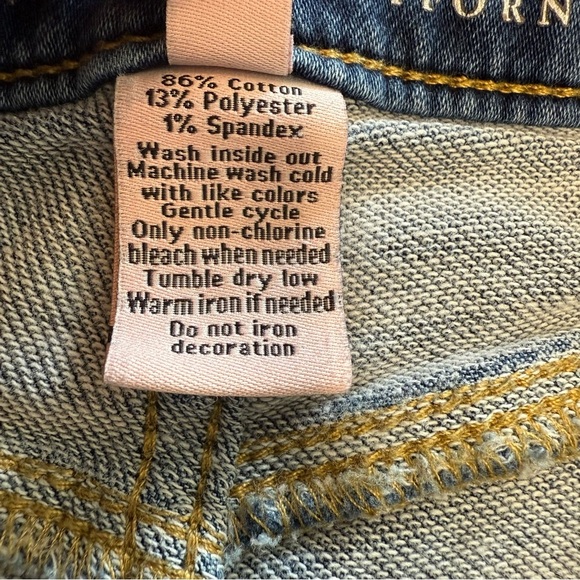 Juicy Couture size 6 Jeggings Blue Straight Leg Jeans with Classic Style - Picture 6 of 10
